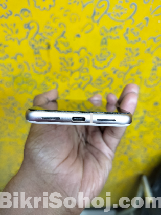 Google Pixel 8